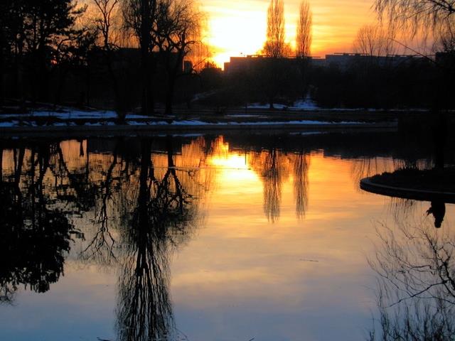 monturi alese - 8380ca37a6bb9d7cc91af891d02940c8view.jpeg